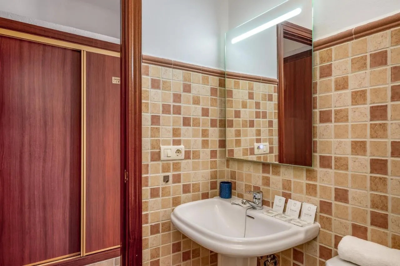 Spacious Flat In The Heart Of Torremolinos Ref 39 Apartman